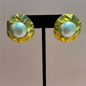Richard Kerr Gold Tone Faux Pearl Clip Earrings 1-1/4”